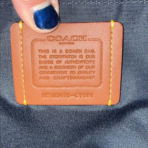 NWT Coach Cherry Print CityTote and Wallet Set -Navy Blue Pink Incl DB,Charm - Picture 8 of 15